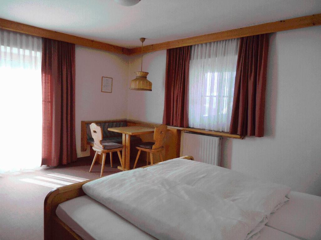 Landgasthof Dorferwirt Oberau Cameră foto